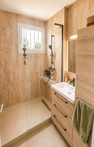 Rénovation d'une salle d'eau et aménagement sénior 