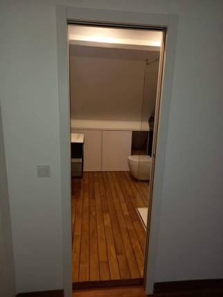 Accès à la salle d'eau (Saint-Pierre-du-Perray 91280)