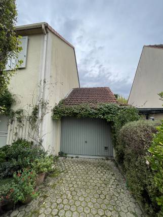 Garage avant surélévation (Saint-Pierre-du-Perray 91280)