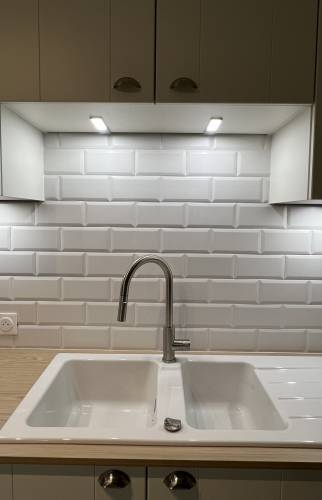  Détail dans la cuisine rénovée au Chesnay