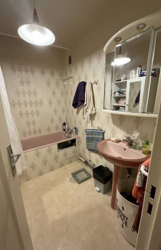 Salle de bain avant travaux