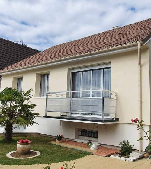 Maison après travaux d'isolation thermique par l'extérieur ITE - Brie-Comte-Robert 77170