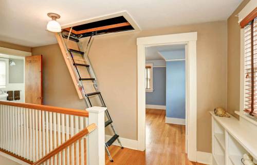 escalier escamotable à l'intérieur à Palaiseau (91)