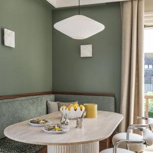 Ambiance chic et raffinée pour pied-à-terre familial – projet Camille AUDER