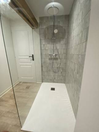 Création de salle de bain avec douche ouverte - Montauban 82000