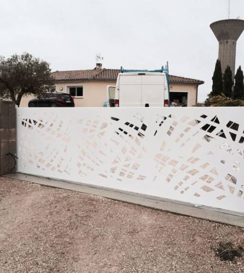 Pose d’un portail motorisé à Bouc-Bel-Air