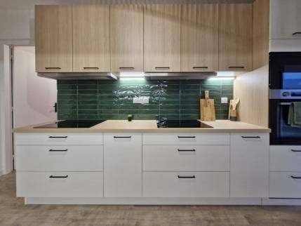 Deux espaces de cuisson pour une cuisine de coliving - Montauban 82000