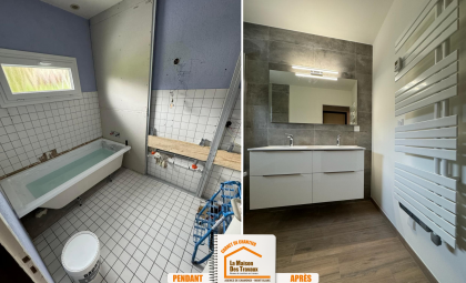 rénovation salle de bain La Clusaz, artisan salle de bain Haute-Savoie, carrelage effet bois sol, baignoire moderne montagne, meuble vasque fonctionnel, La Maison des Travaux Chamonix