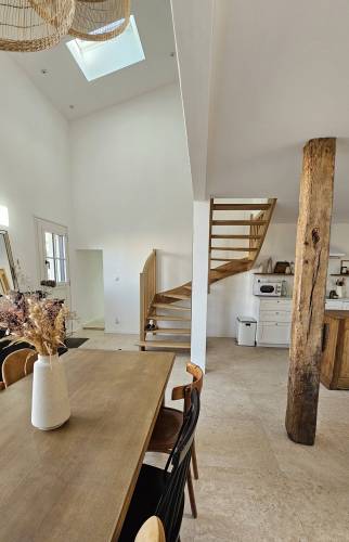 Rénovation d’une ancienne grange en maison familiale à Montbrison (42600)