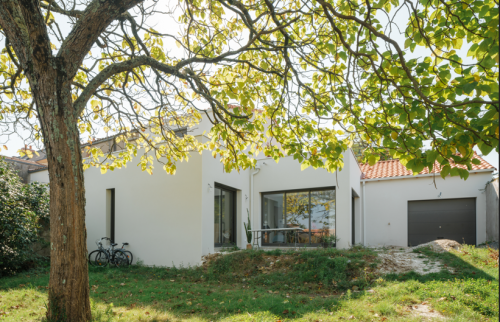 Rénovation complète et extension surélévation d'une maison de 1900 au coeur de Vertou