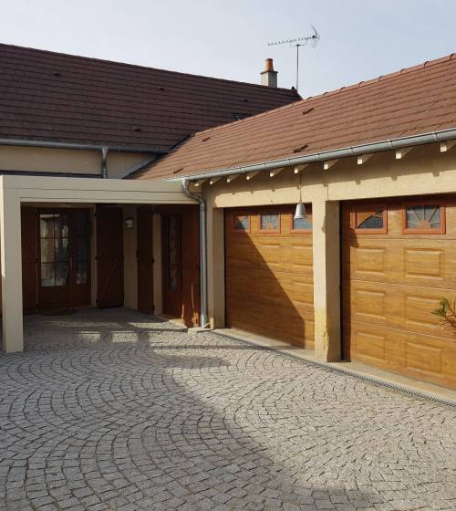 pergola bioclimatique depuis l'entrée