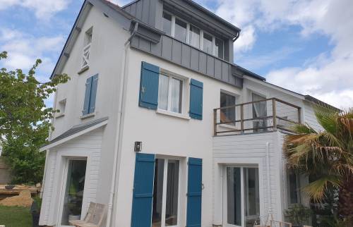 Rénovation de toiture en zinc terminée