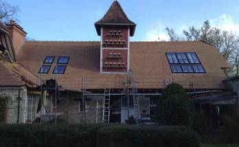 Toiture neuve façade principale.