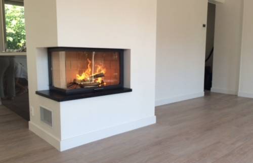 aménagement cheminée avec insert fermé double face centre de maison- Châtealin (29150)