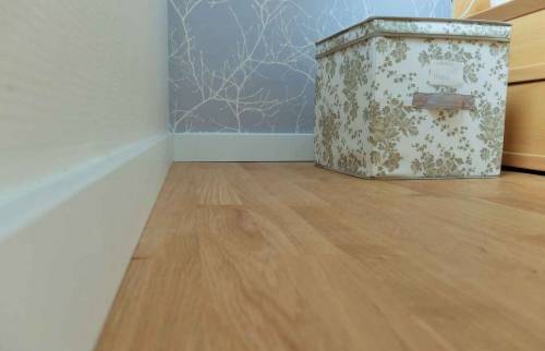 Décoration et rénovation d'un appartement : peintures, papier peints, menuiseries intérieures PVC (Lyon Villeurbanne)