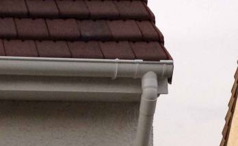 Changement de gouttières en PVC en Seine et marne (77)