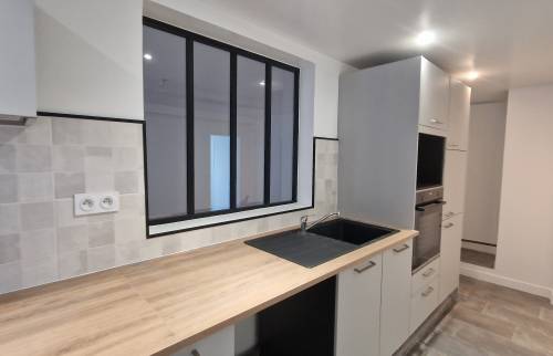 Cuisine avec verrière T3