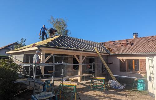 Début d’une extension de 35 m² sur Champier