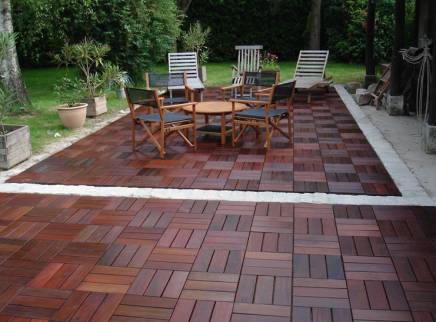 Création d’une terrasse en caillebotis bois au Creusot