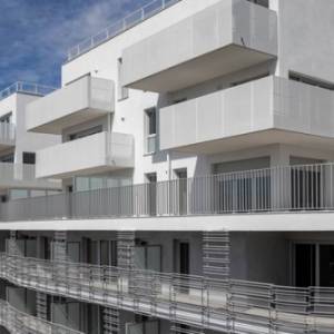 Bâtiment de construction moderne