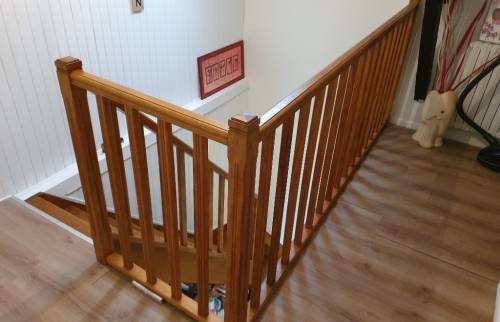 Avant la rénovation du garde-corps de l'escalier à Vern-sur-Seiche