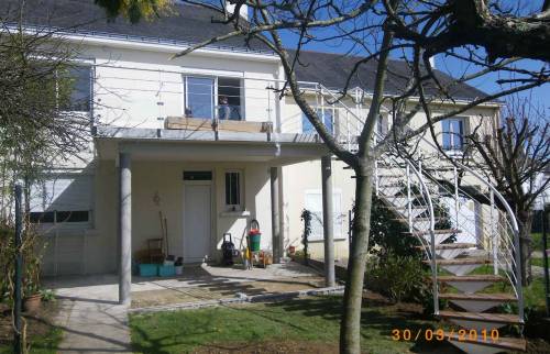 Création d'un balcon avec escalier extérieur