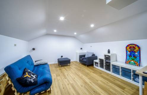 Un vaste espace de jeux et de détente