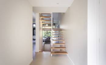 Rénovation d'un escalier vue de face à Toulouse