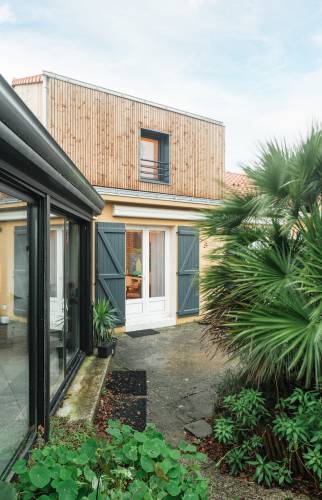 Surélévation de 20m² d'une maison à Bouguenais