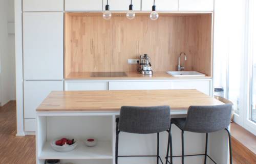 Cuisine avec îlot central 