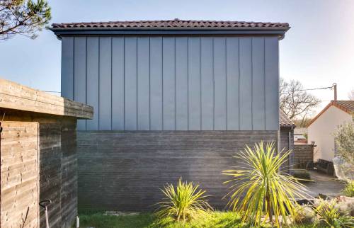 Surélévation d'une maison de 23 m² à Saint Sébastien (44)