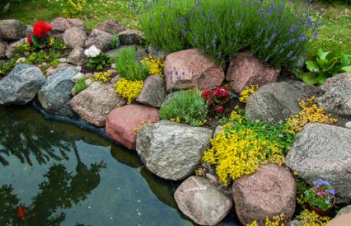 Réalisation d'une cour en vrais pavés de granit à CHAMBON SUR CISSE (41)