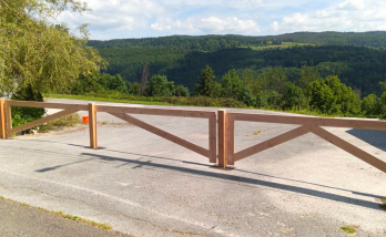 Création d'un portail en bois - Morbier