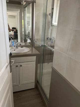 ancienne salle de bain avant travaux