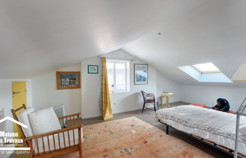 Aménagement d'une chambre mansardée