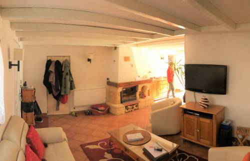 cuisine et salon avant travaux dans une maison a carvin