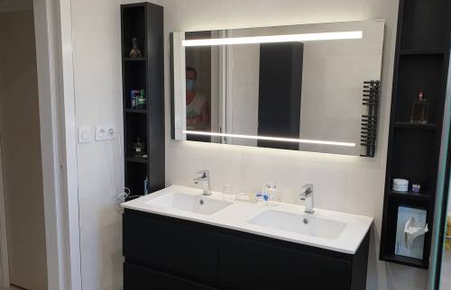 Nouveau mobilier coloris galet Mat