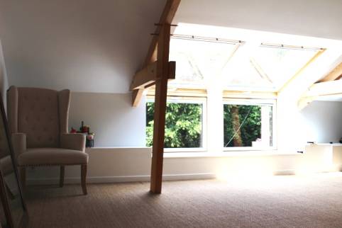 Aménagement d'une chambre mansardée à Combourg