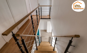  fabrication escalier sur mesure Divonne-les-Bains, marche bois massif Pays de Gex, structure métal Gex, rénovation séjour Ferney-Voltaire, design contemporain Valserhône