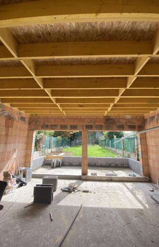 Elévation murs et charpente de toit 