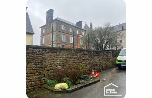 En cours de pose pour une clôture 