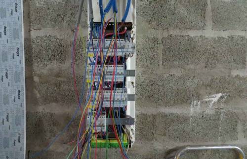 Réfection totale de l'électricité et mise aux normes - Ploemeur (56270)