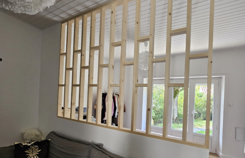 Création d’une verrière bois à Saint-Marcellin : structurer les espaces sans fermer la pièce salon