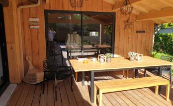 Aménagement  d'une terrasse sous préau 