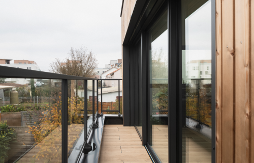 Surélévation de 20 m² aux Sorinières en Loire-Atlantique et création d'un toit terrasse