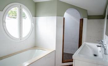 Salle de bains & douche terminée !