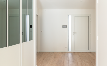 Pose de verrières pour délimiter les pièces dans une habitation à Vertou