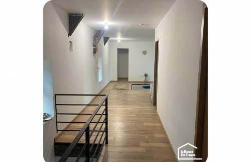 Rénovation d'une longère en pierre dans la Manche 50