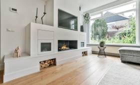 Création d'une cheminée sur mesure dans une maison à Arcangues