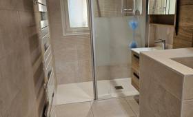 Création dalle d'eau et toilettes PMR sur Pouldergat (29100)